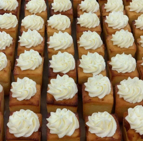 Gluten Free - Orange & Almond Cakes with Vanilla Butter Cream - 6 Pack