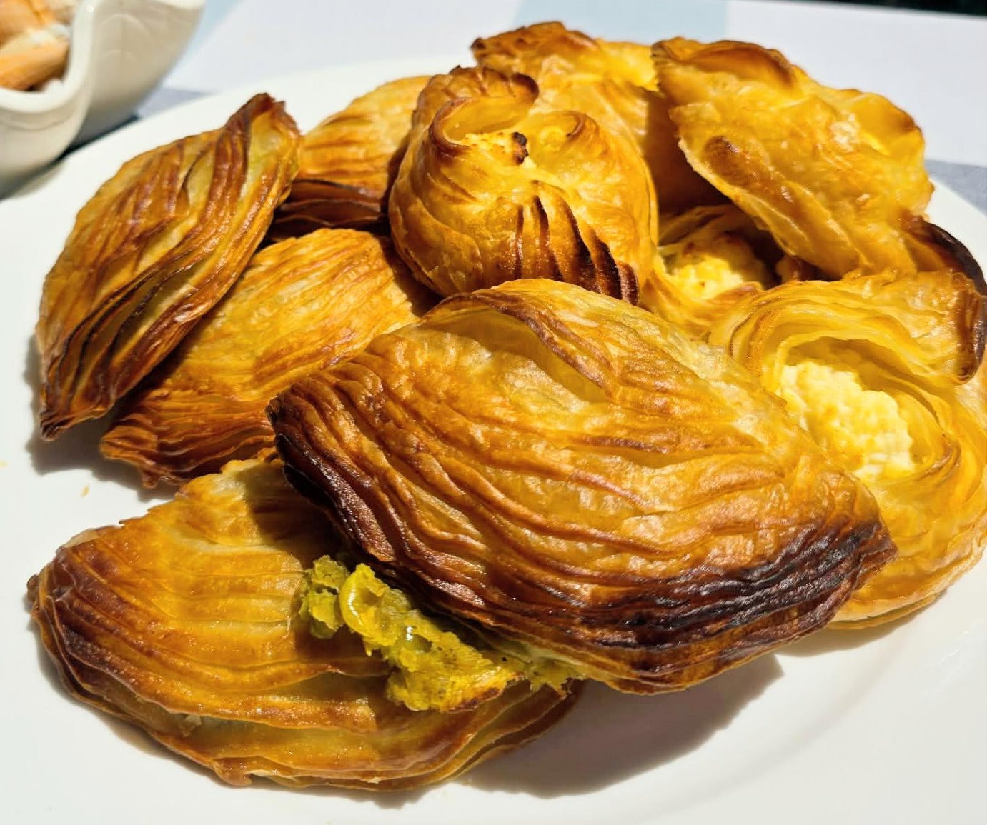 Pizelli Mushy Peas Pastizzi - Kiss Kiss Artisan Foods