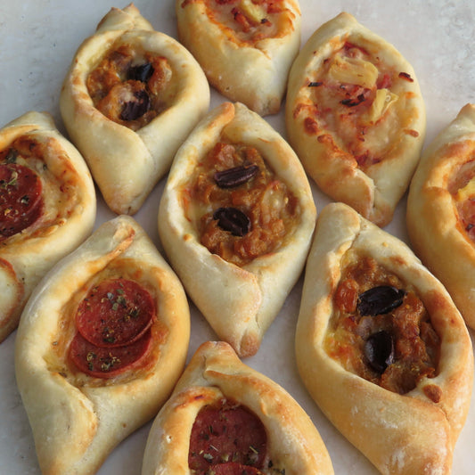 Caramelised Pumpkin, Olive & Fetta Pizza Bread