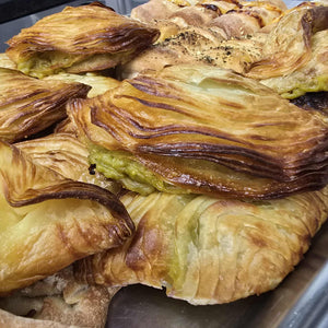 Pizelli (Mushy Peas) Pastizzi - 12 pack of (80g Jumbo) or (30g Canape) Price incl 10% gst