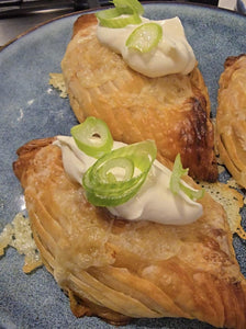 Chica Chilli Con Carne Pastizzi - 12 pack of (80g Jumbo) or (30g Canape) Price incl 10% gst - Kiss Kiss Artisan Foods